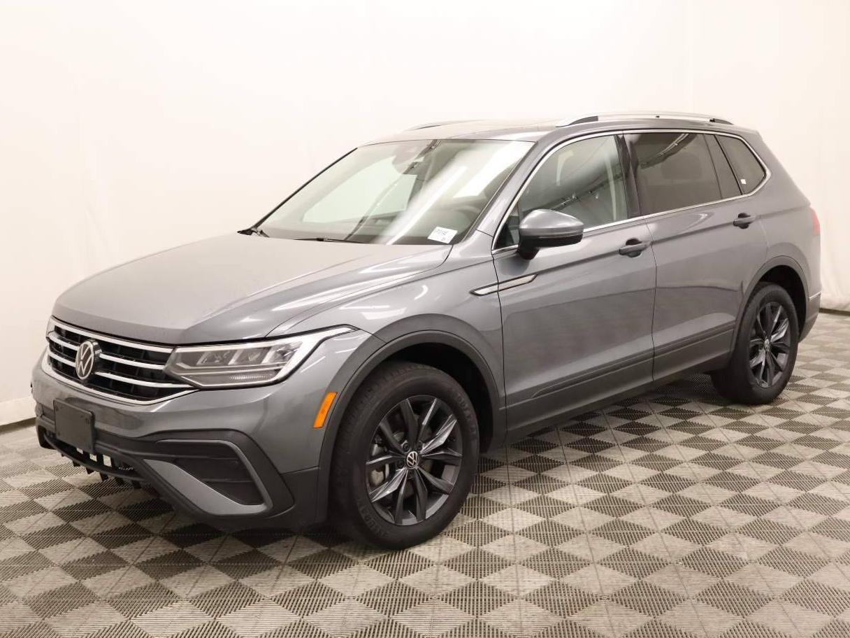 VOLKSWAGEN TIGUAN 4MOTION 2022 3VV2B7AX6NM026535 image